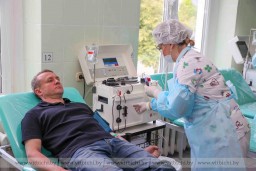 
  Акция по безвозмездной сдаче крови прошла в Витебске в преддверии Всемирного дня донора  