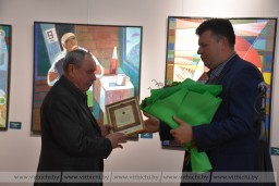 
  В Витебске открылась юбилейная выставка Олега Сковородко «Форма. Цвет. Ритм»  