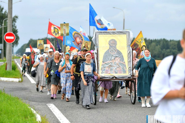 XXI Международный Одигитриевский крестный ход пересек российско-белорусскую границу
