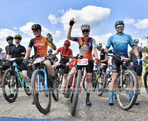 «Витебский велофест» собрал любителей спорта и активного отдыха в Долже