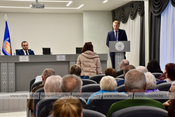 Встреча руководства Железнодорожного района и ОАО «Доломит» с жителями микрорайона Руба завершилась