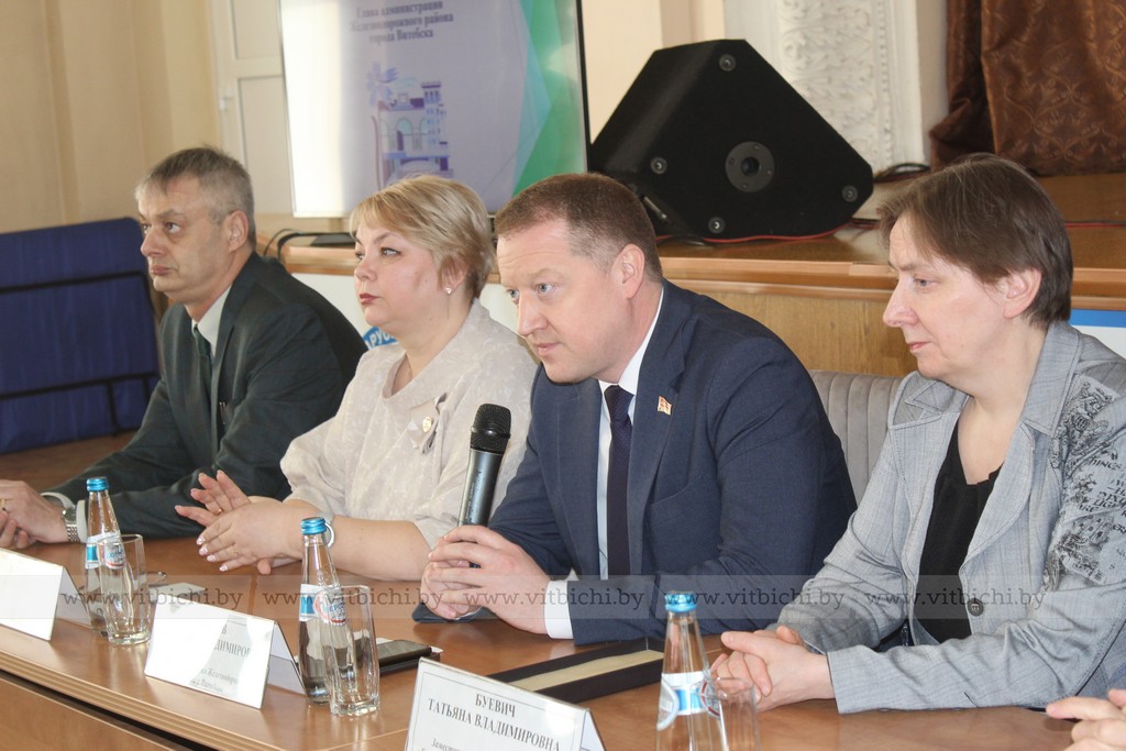 Диалоговая площадка «Пока мы помним, мы живем» прошла в Витебске