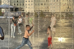 Как минимум негигиенично! Почему в фонтанах на площади Победы лучше не купаться, рассказала эпидемиолог