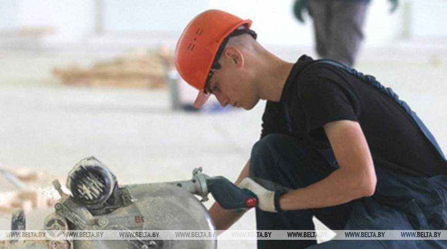 В Беларуси расширяются возможности трудоустройства подростков в возрасте от 14 до 16 лет