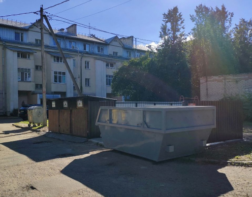 Где в Витебске выбросить старую мебель: адреса контейнеров для крупногабаритных отходов