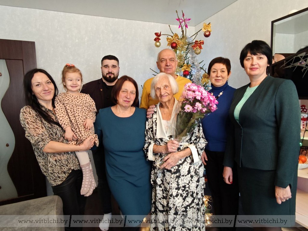 Витебчанку Татьяну Галич поздравили с 98-летием в рамках акции «От всей души»