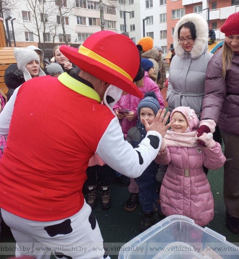 Как отметили Масленицу в Студенческом сквере Витебска