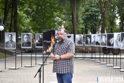 Уличный выставочный проект "Партизанский портрет" открылся в Витебском областном музее Героя Советского Союза Миная Шмырёва