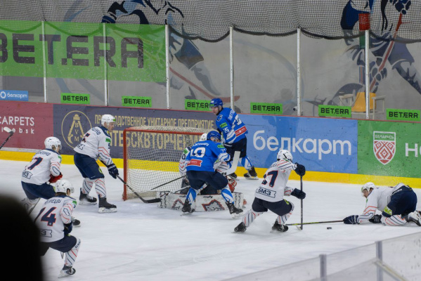 Хоккейный клуб "Витебск" сравнял счёт в серии с "Металлургом"