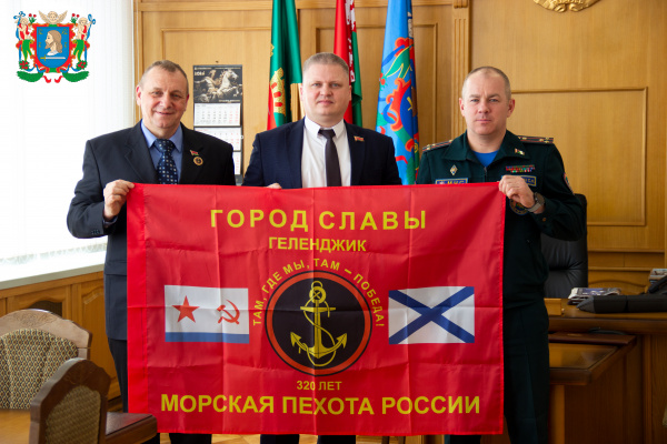 Организаторы международного проекта «320 лет Россия-Беларусь-Морское братство» встретились с председателем Витебского горисполкома Алексеем Героевым