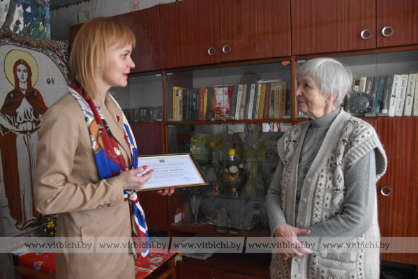 Ольга Иванова поздравила бывшую малолетнюю узницу Марию Кацкевич с днем рождения и новогодними праздниками