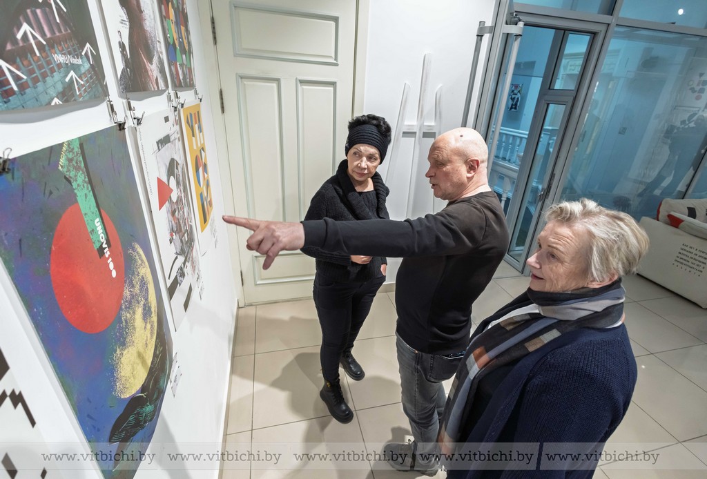Выставка-ретроспектива работ победителей Международного конкурса плаката «УНОВИС XXI век» открылась в Витебске