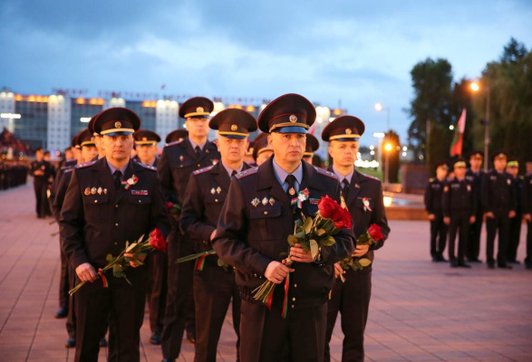 Витебские милиционеры почтили жертв Великой Отечественной войны