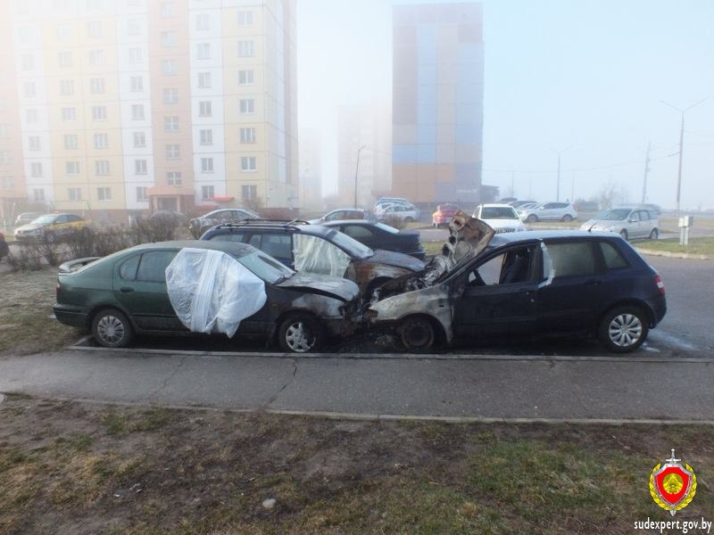Самопроизвольный запуск стартера стал причиной пожара на автостоянке в Витебске