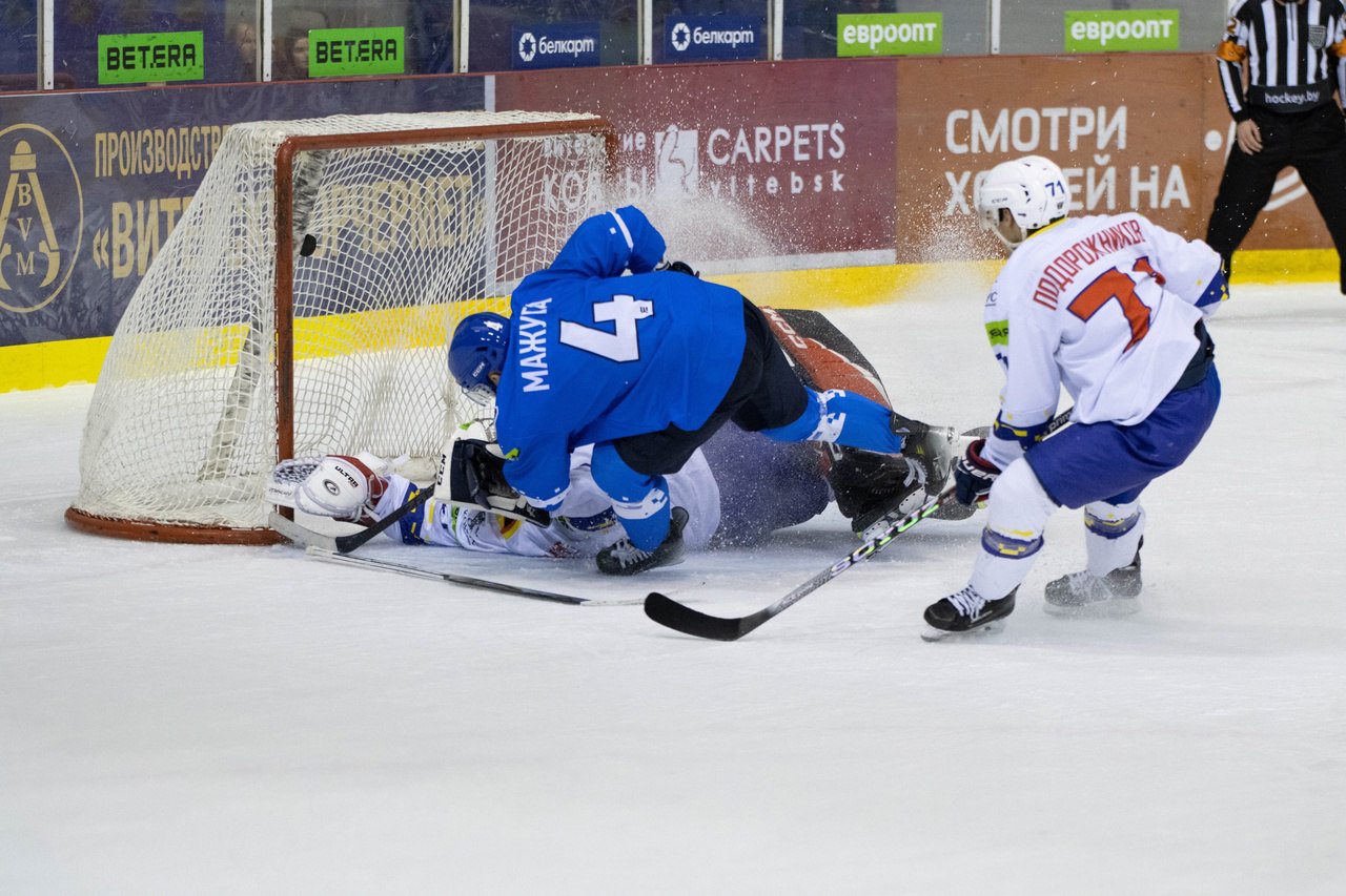 Хоккейный клуб «Витебск» провел на домашнем льду две встречи против «Лиды»
