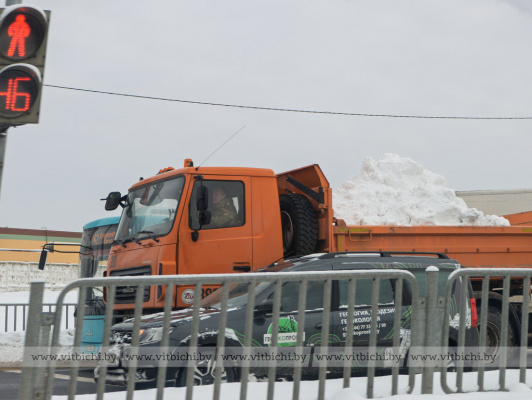 В Витебске для вывоза снега задействовали временные площадки