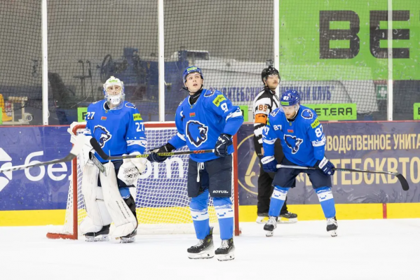 Хоккейный клуб "Витебск" побеждает в Новополоцке