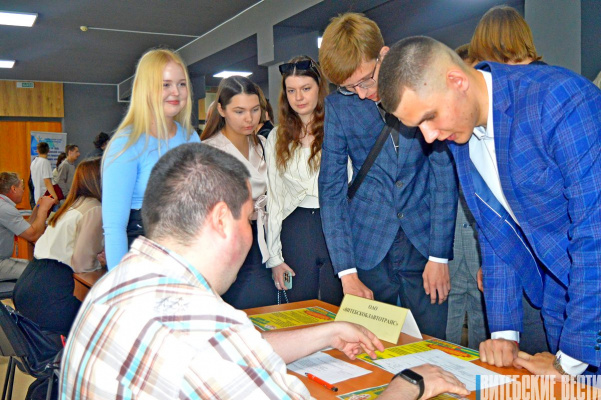 Витебские заказчики кадров пришли к студентам: как в ВГТУ прошла ярмарка вакансий