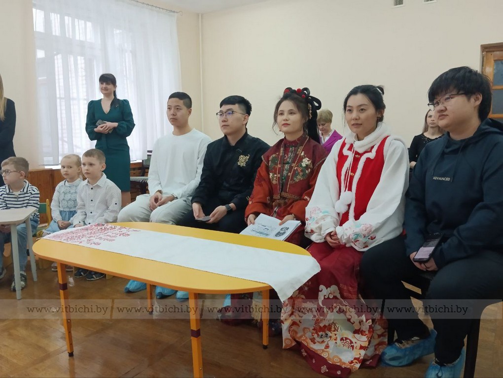 В Витебском детском саду № 2 «Лучик» реализуется новаторский творческий проект