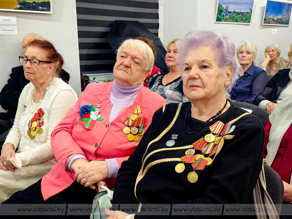 В Октябрьском районе прошел праздник ко Дню пожилых людей