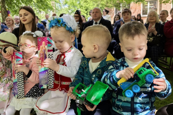 Яркое начало лета в Витебском специализированном Доме ребёнка