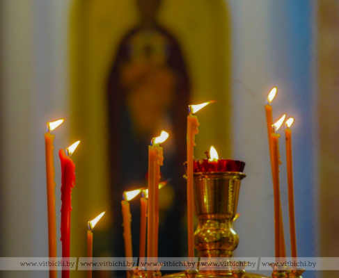 Введение во храм Пресвятой Богородицы празднуют 4 декабря православные христиане