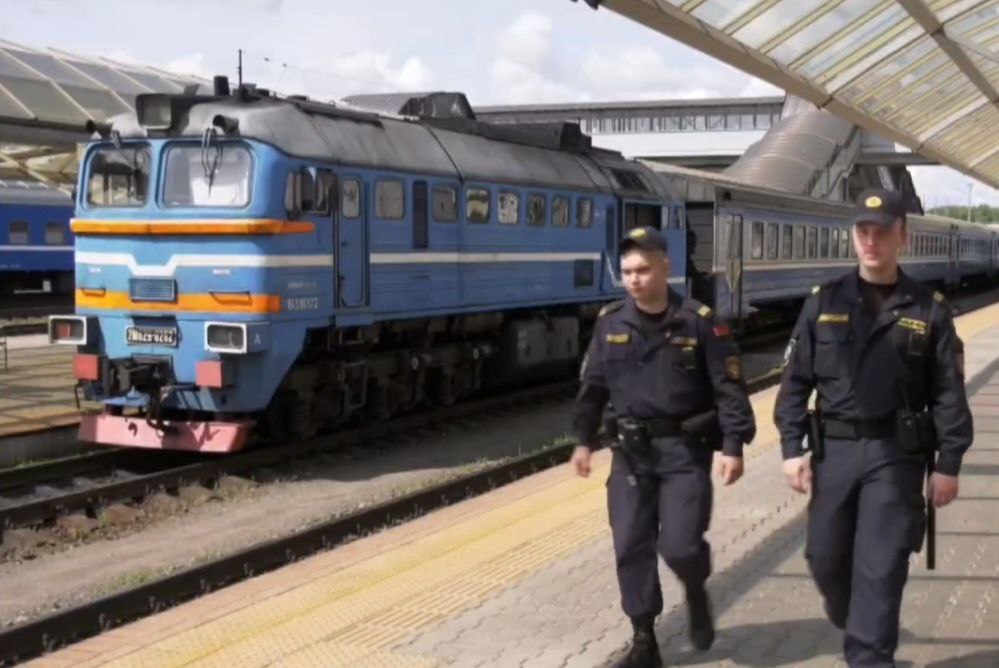 ТРАНСПОРТНЫЙ БАРЬЕР: предупреждение оборота наркотических веществ на объектах железнодорожного транспорта
