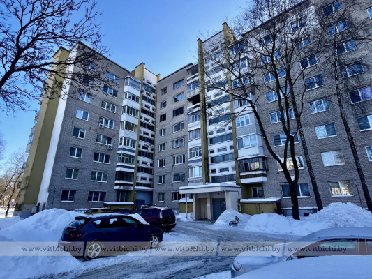 Течи в подъездах Витебска: почему это происходит и как их устраняют