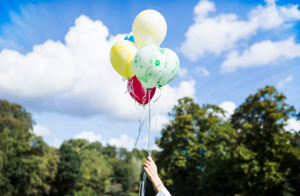 В Минприроды выпускников призывают отказаться от запуска воздушных шаров