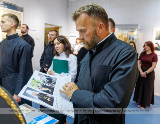 В областном краеведческом музее открылась выставка "Летопись длиною в 220 лет"