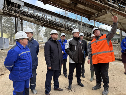 Министр архитектуры и строительства Беларуси с рабочим визитом посетил строительную площадку ОАО «Доломит»