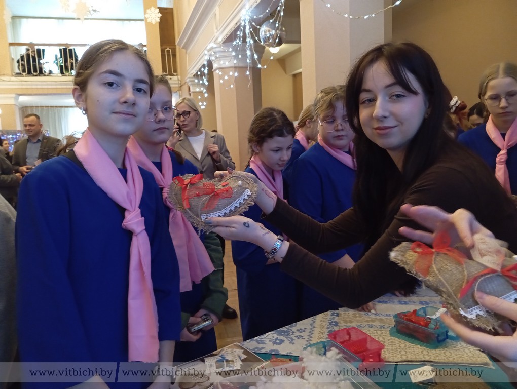 В Железнодорожном районе Витебска подвели итоги республиканских акций "Наши дети" и "От всей души"