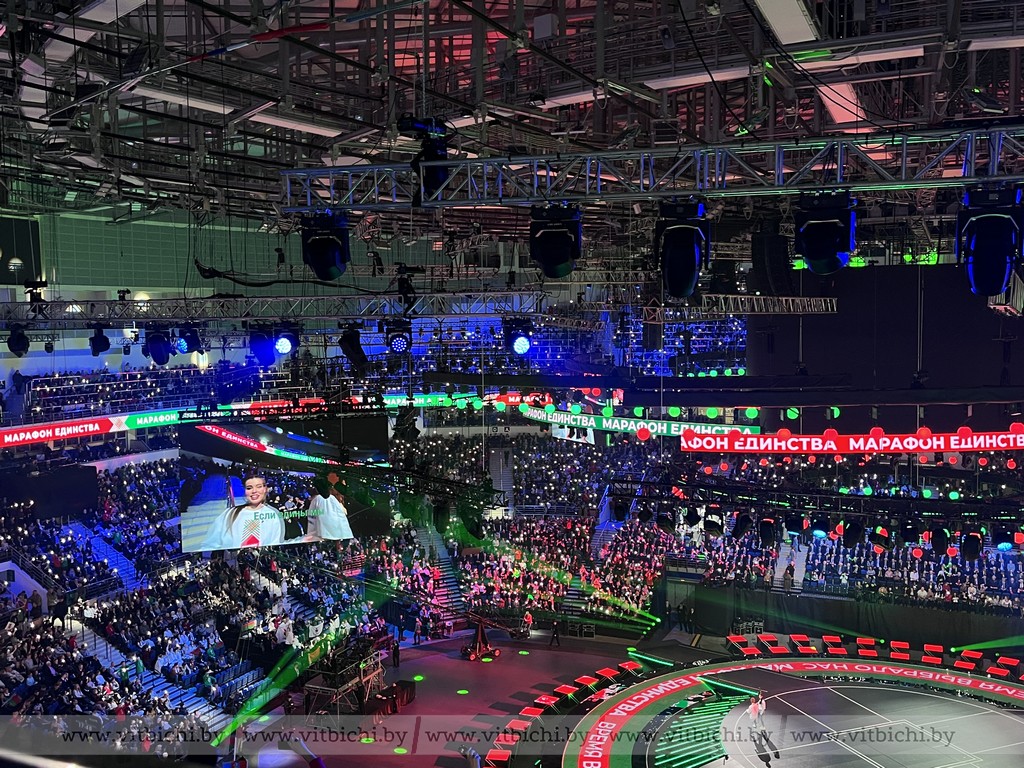 Финальный концерт акции "Марафон единства" проходит в Минске