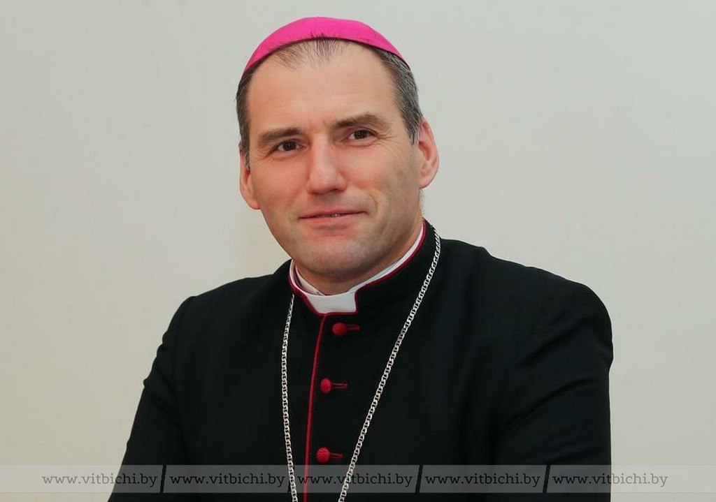 Біскуп Віцебскі Алег Буткевіч павіншаваў вернікаў са святам Божага Нараджэння