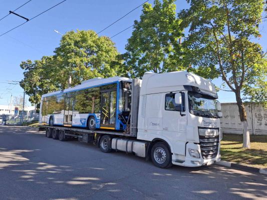 В Витебск поступили новые троллейбусы с уникальной для города оснасткой салона
