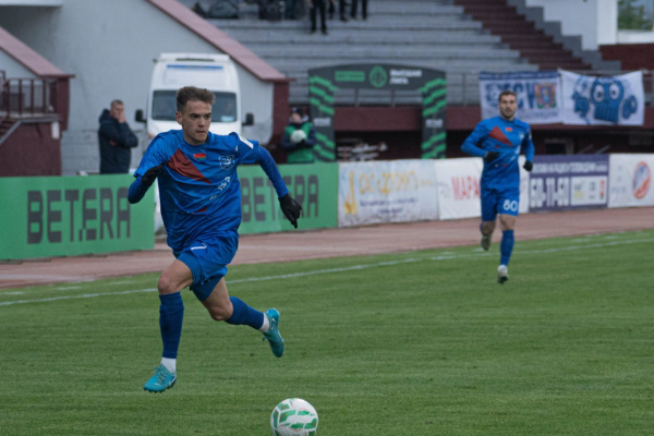 Футбольный клуб «Витебск» уверенно дома разобрался со «Слуцком»