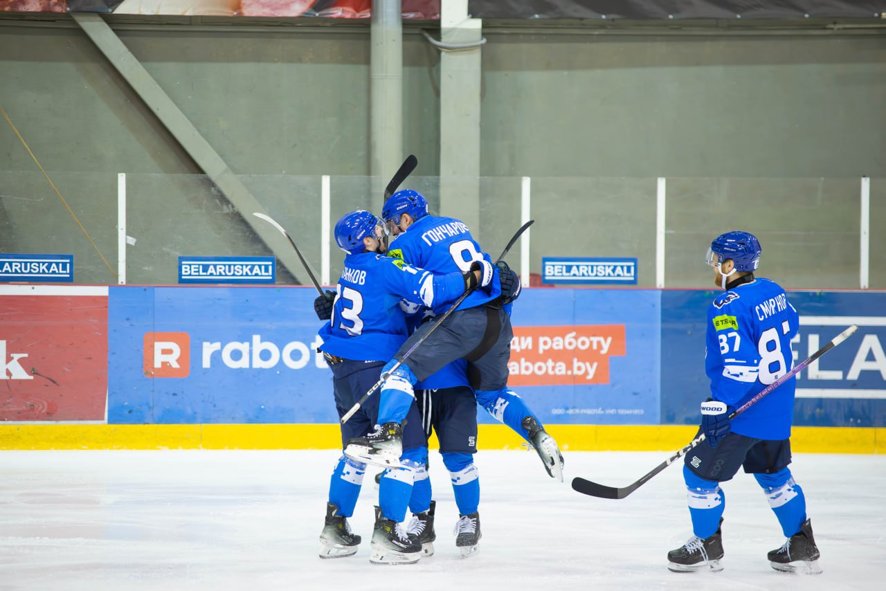 Хоккейный клуб «Витебск» выиграл заключительный матч регулярки и ждет своего оппонента по плей-офф