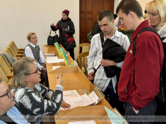 От матроса-спасателя до заместителя гендиректора – больше 200 предложений ждет витебчан на ярмарке вакансий 6 мая
