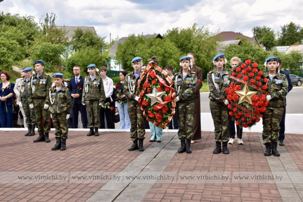 Еще одно имя погибшего красноармейца появилось на мемориальной плите воинского захоронения в Витебске