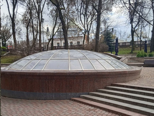 В Витебске готовят к зиме городские фонтаны