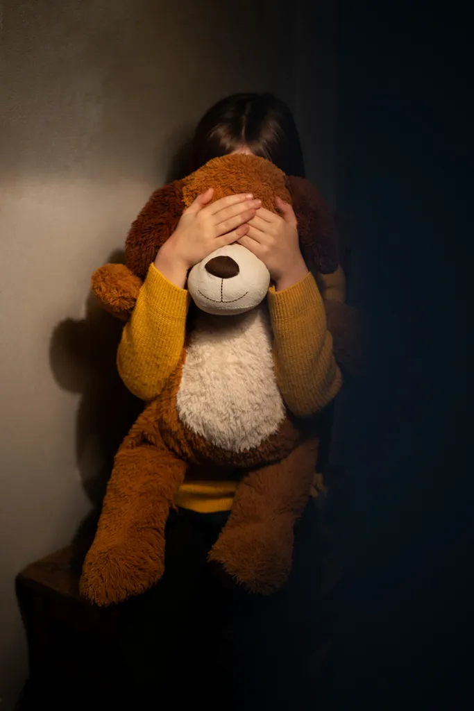 Почему дети молчат о насилии: реальная история жертвы насилия и советы психолога родителям