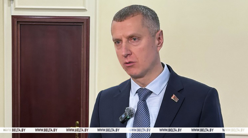 "Президентом поставлена задача, чтобы никто не ушел от ответственности". Крутой о пожаре в ТЦ в Витебске