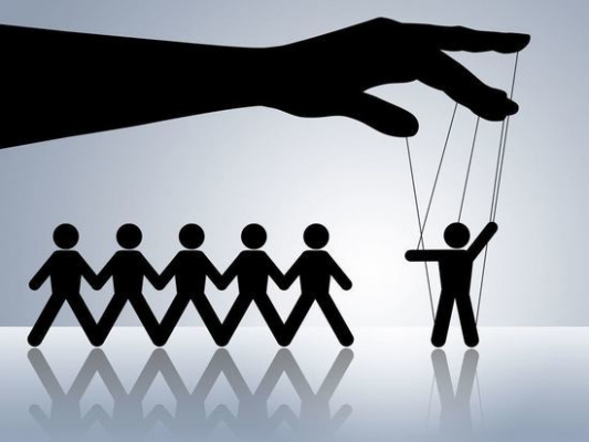 Ловцы душ: как действуют деструктивные секты