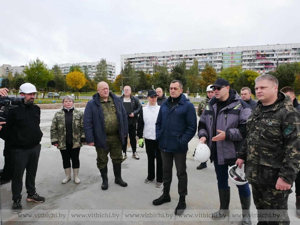 Площадь флага и герба откроется в 2025 году, а областная доска Почета расширится