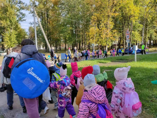 Воспитанники Октябрьского детского сада Витебского района присоединились ко Всемирному дню туризма