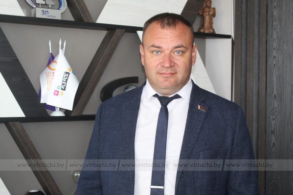 Депутат Кирилл Минченко работает с заботой о людях: от детских площадок до жилищной сферы Витебска