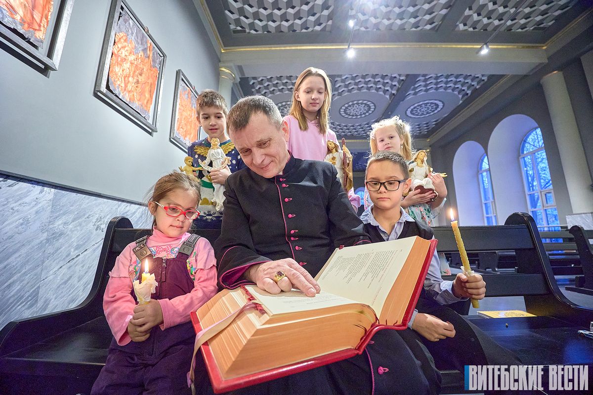 Узнали о рождественских традициях парафии Святого Антония в Витебске