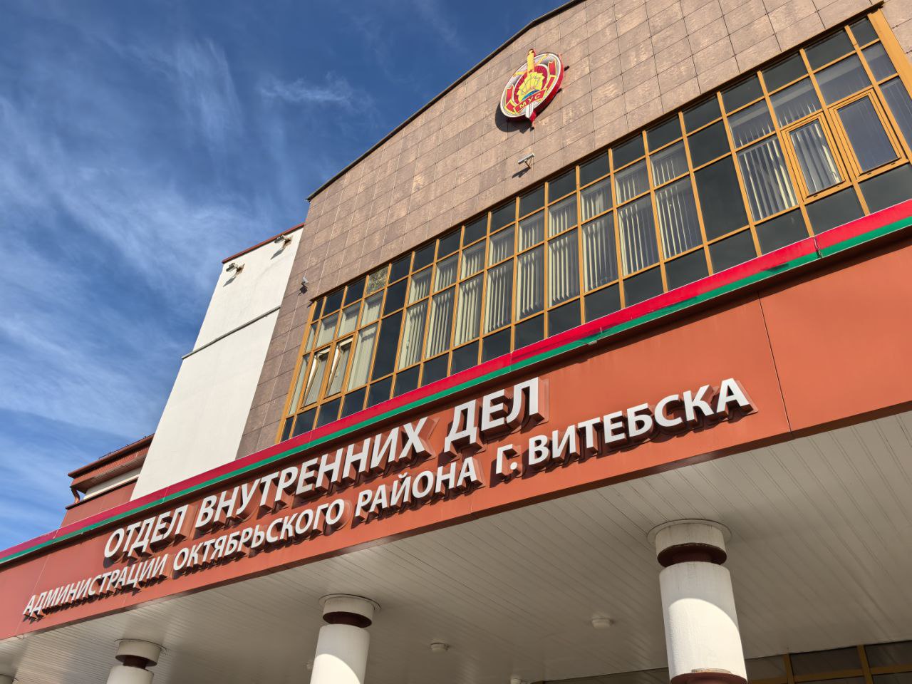 Слово не воробей...