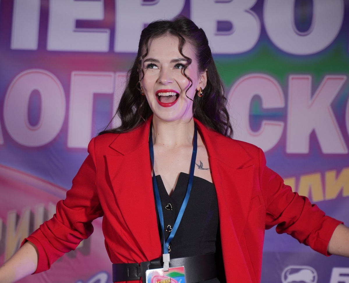 Актриса из Витебска Ксения Каминская принимает участие в первом белорусском реалити-шоу «Фабрика блогеров»