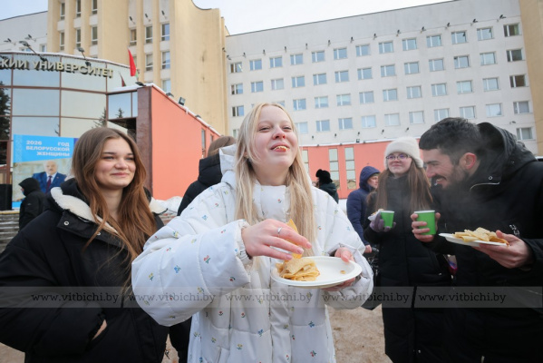 Зажигательные проводы зимы устроили студенты ВГМУ
